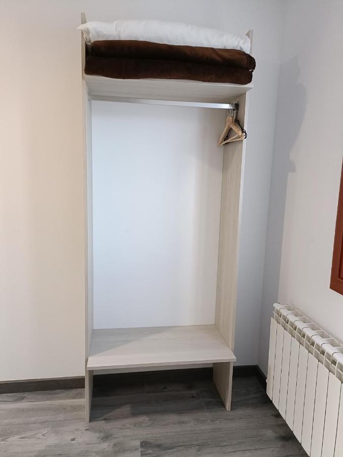 Mirador De Ribadiso Hostel Arzua Ngoại thất bức ảnh